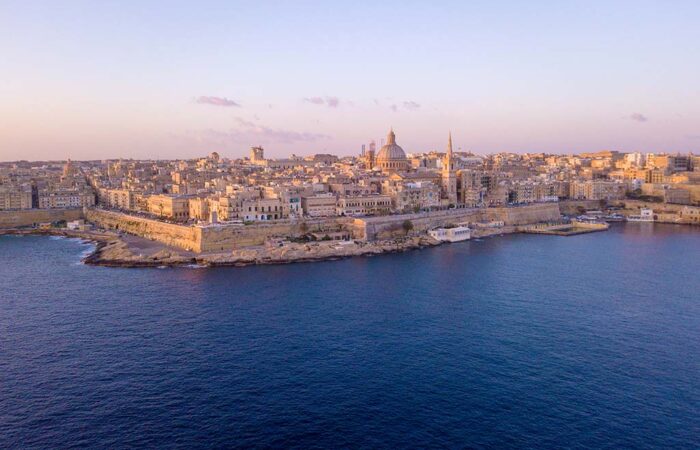 Porturile Valletta, capturate din Sliema, Malta